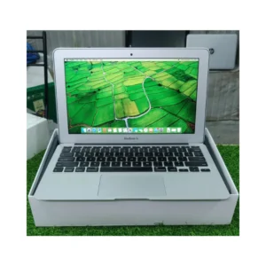 Apple Macbook Air 2015 Model Corei5 Ram 4GB/SSD 128GB/12 inch